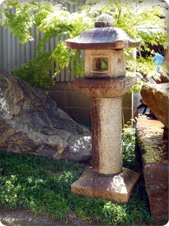 瓜生庭園の灯篭6